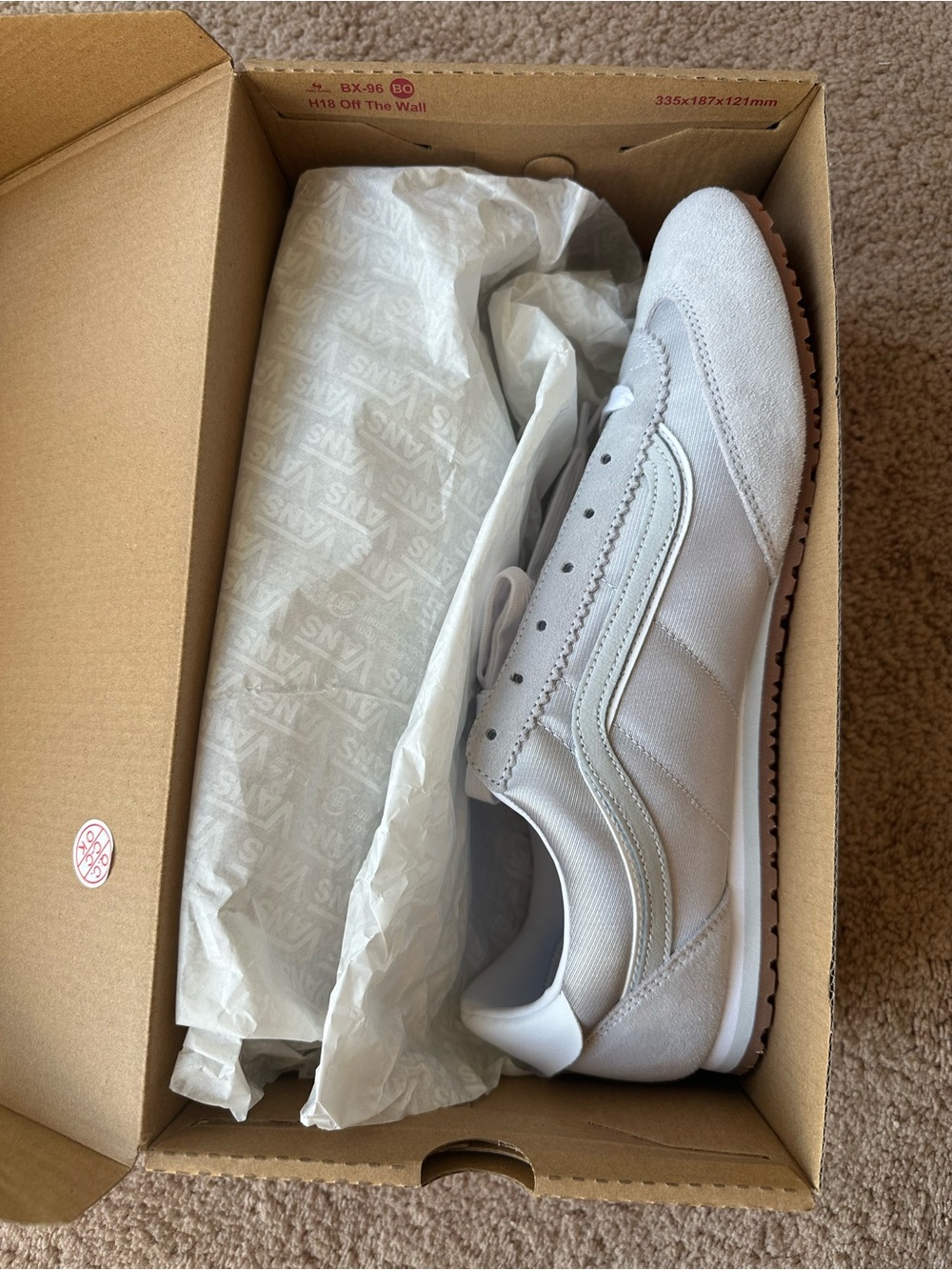 Vans Men’s Silver Low-Top Sneaker